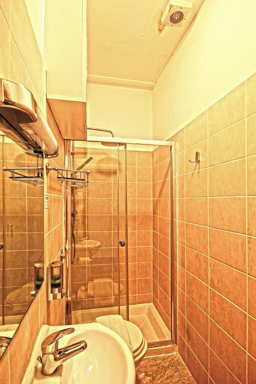 Primrose Guest House لندن الغرفة الصورة